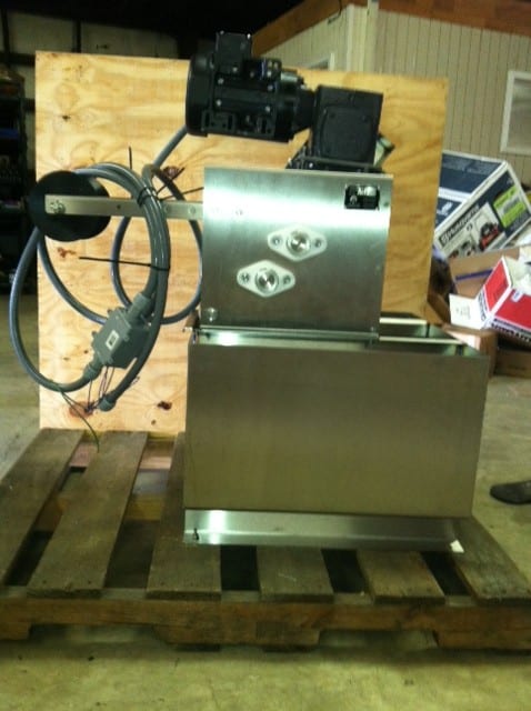 Barracuda 4 on SS gravity drain tank Barracuda 4 Rope Mop