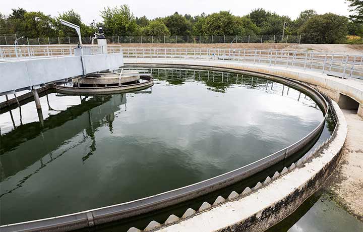 Tramp Oil storage tank, Remove oil from water